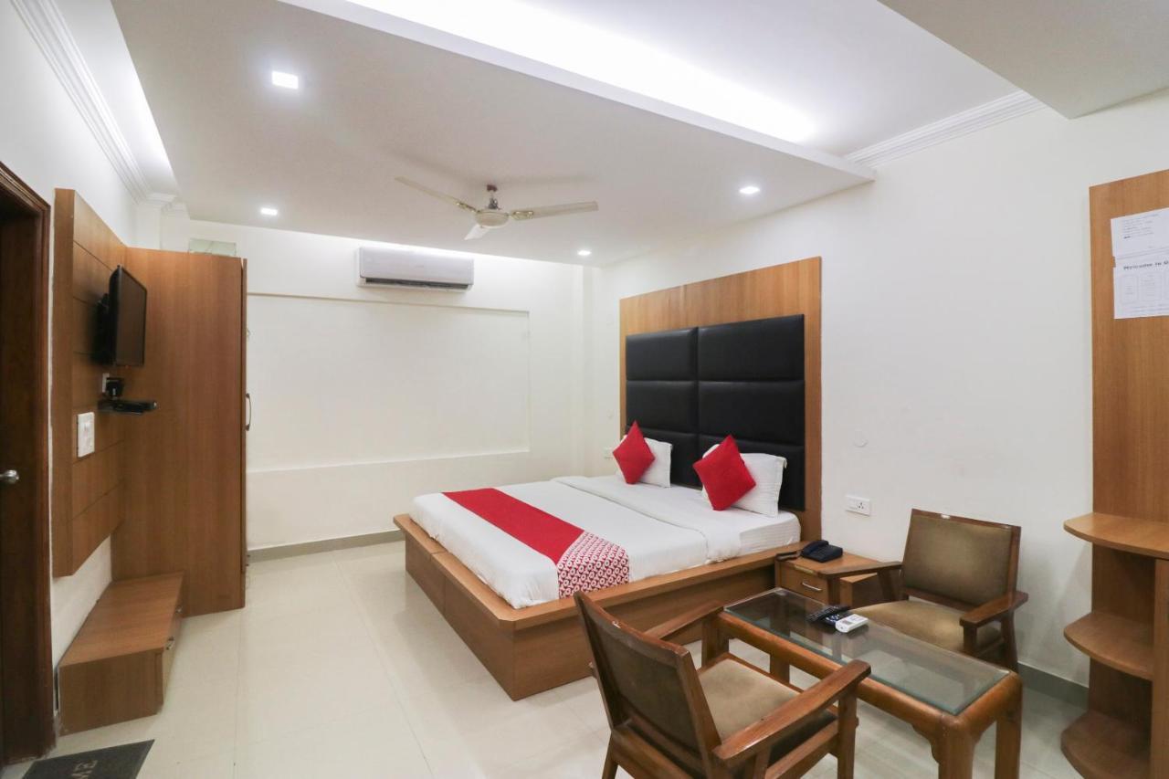 โอโย 19862 เดอะ ฟัน แวลเลย์ Hotel Doiwala ภายนอก รูปภาพ