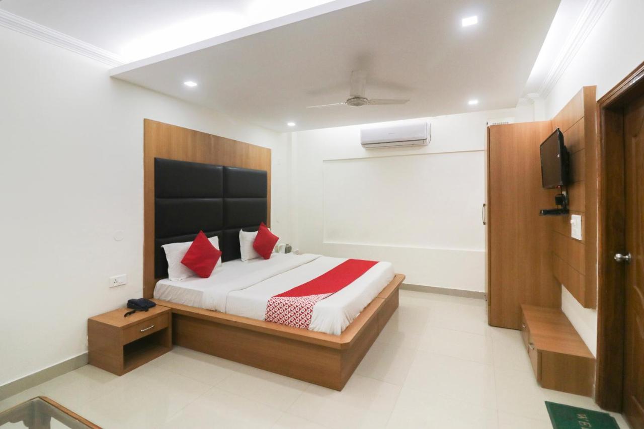 โอโย 19862 เดอะ ฟัน แวลเลย์ Hotel Doiwala ภายนอก รูปภาพ